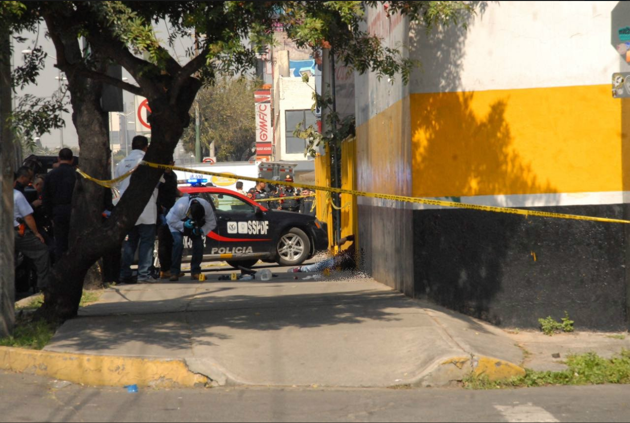 Asalto desata balacera en Calzada Vallejo
