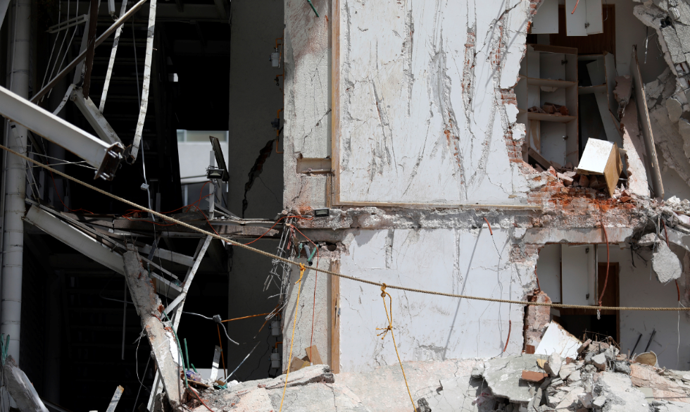 Derrumbe en edificio de Zapata 56 tras sismo 19S