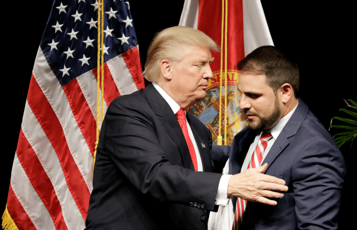 Donald Trump y Carlos Trujllo en septiembre de 2016