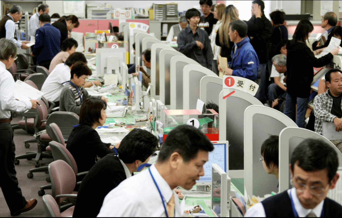 Empleados japoneses exceso de trabajo Jornadas laborales