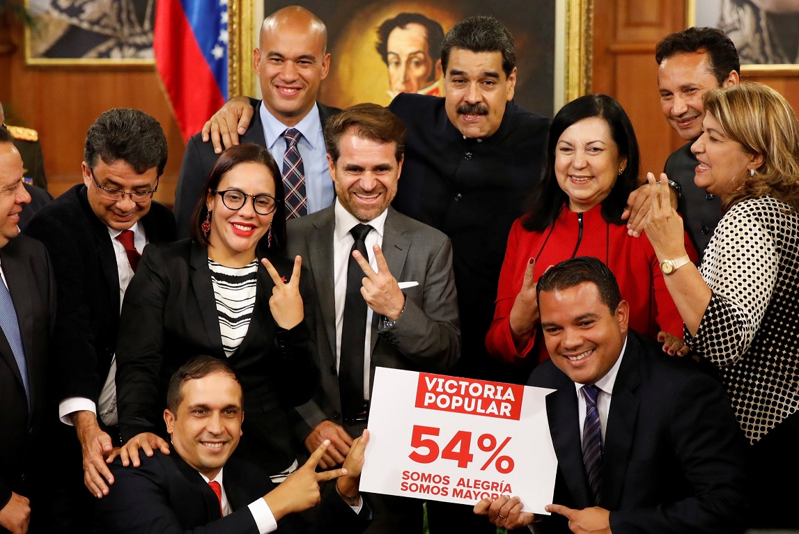 Asamblea Constituyente venezolana juramenta a 18 gobernadores chavistas