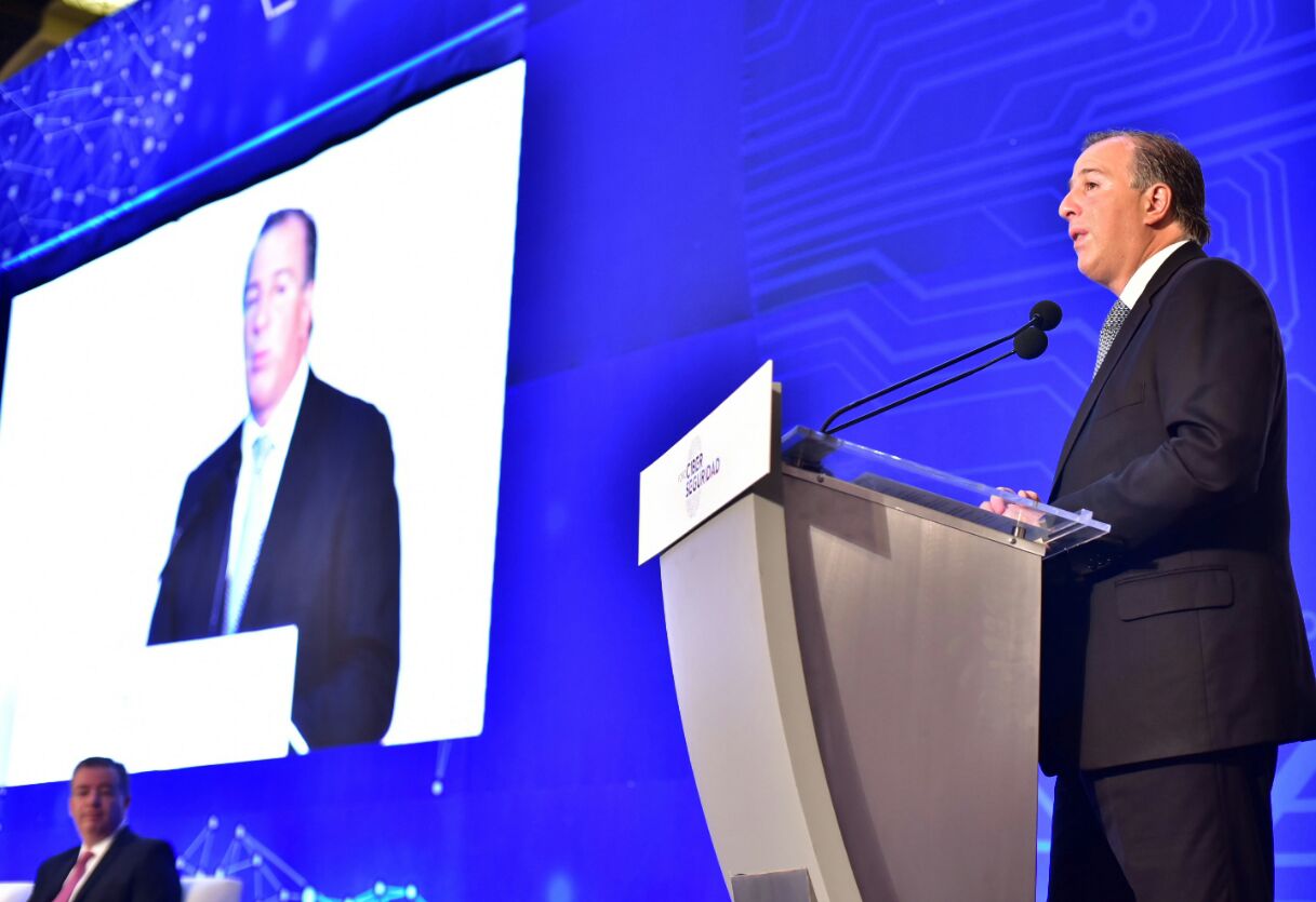 Meade presenta estrategia para fortalecer la ciberseguridad del sistema financiero
