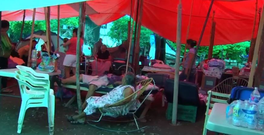 Damnificados Juchitán empiezan dejar albergues sismo