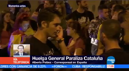 Miles Catalanes Van Huelga Incidente Referéndum Alberto Peláez