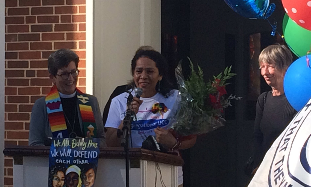 La mexicana Minerva Cisneros agradece apoyo para anular deportación desde Estados Unidos