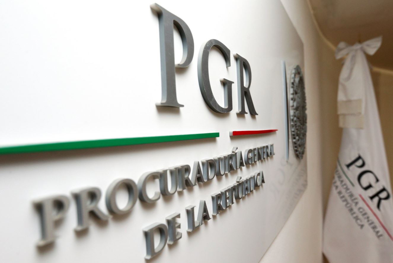 PGR entrega a Italia a mujer acusada de tráfico de drogas