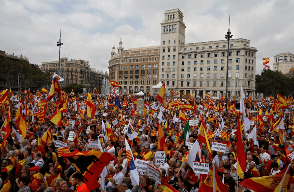 Protestas en Barcelona en favor de la unidad espanola