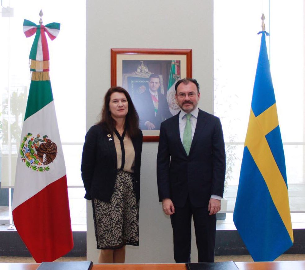 Videgaray firma Hoja de Ruta para fortalecer la relación México Suecia