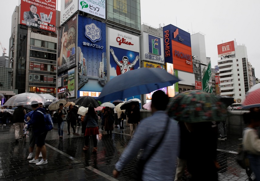 El poderoso tifón ‘Lan’ azota Japón en plena jornada electoral