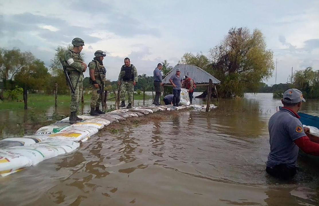 Lluvias provocan desbordamiento del río Usumacinta en Tabasco