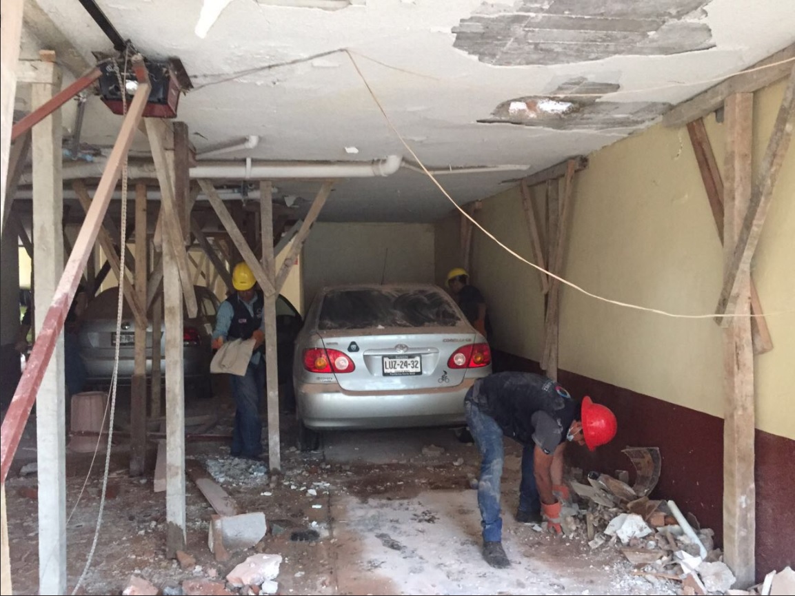 vecinos de la benito juarez intentan recuperar sus pertenencias