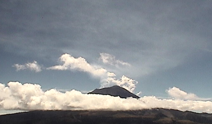Volcán Popocatépetl visto desde la estación de monitoreo Altzomoni