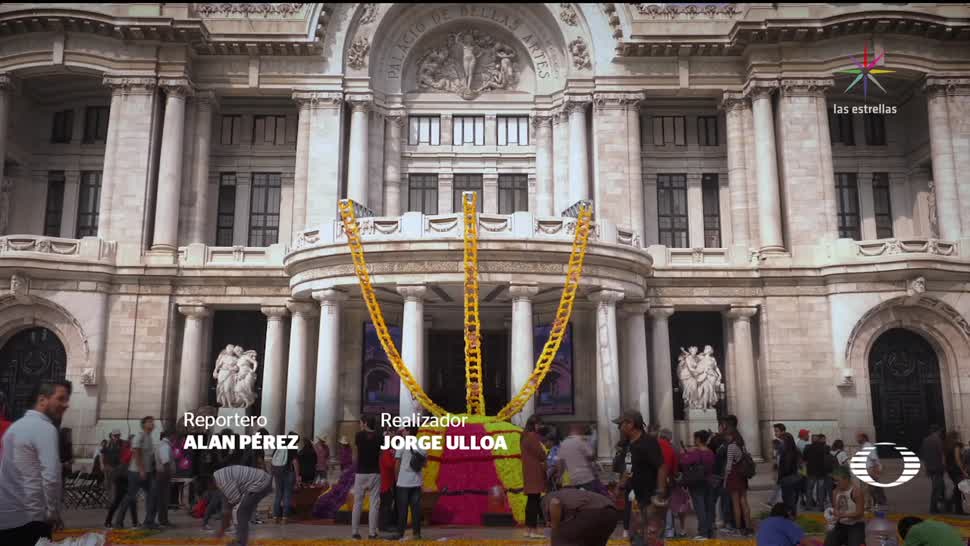 Mega ofrenda en Bellas Artes, en memoria de víctimas del sismo