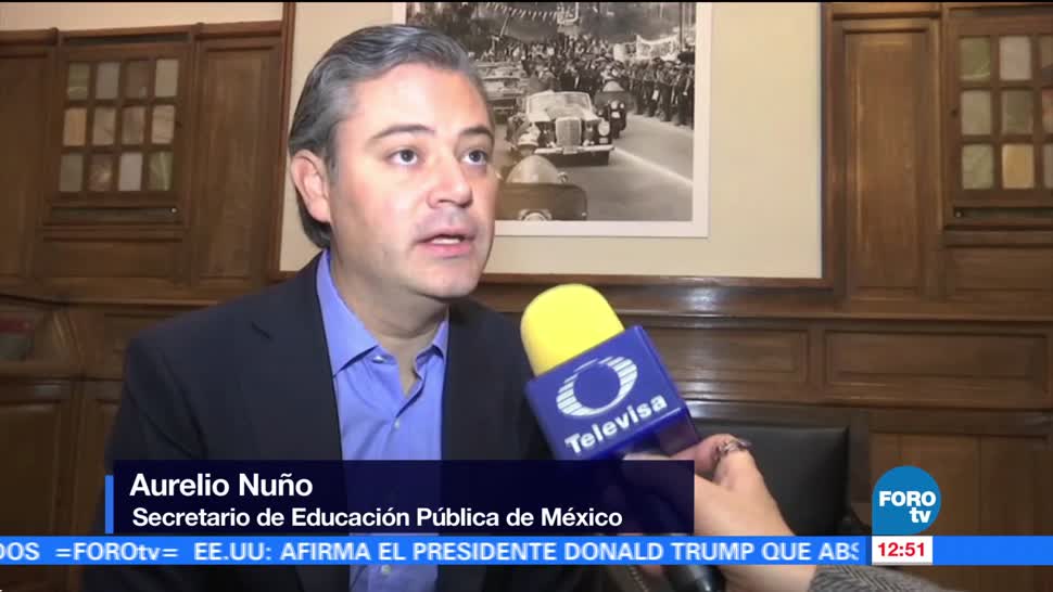 Aurelio Nuño refrenda compromiso con la Unesco en Francia