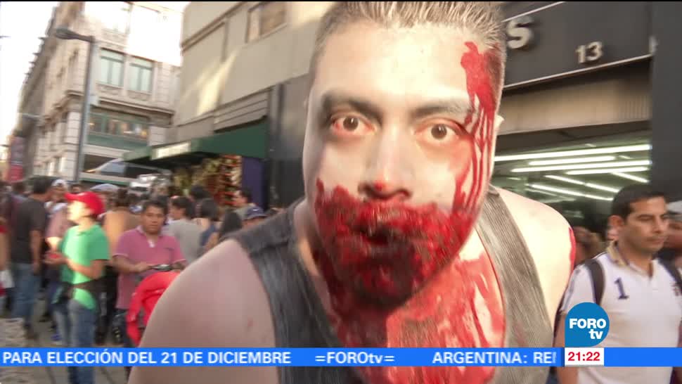10 mil personas participan en ‘Marcha Zombie’ en la Ciudad de México