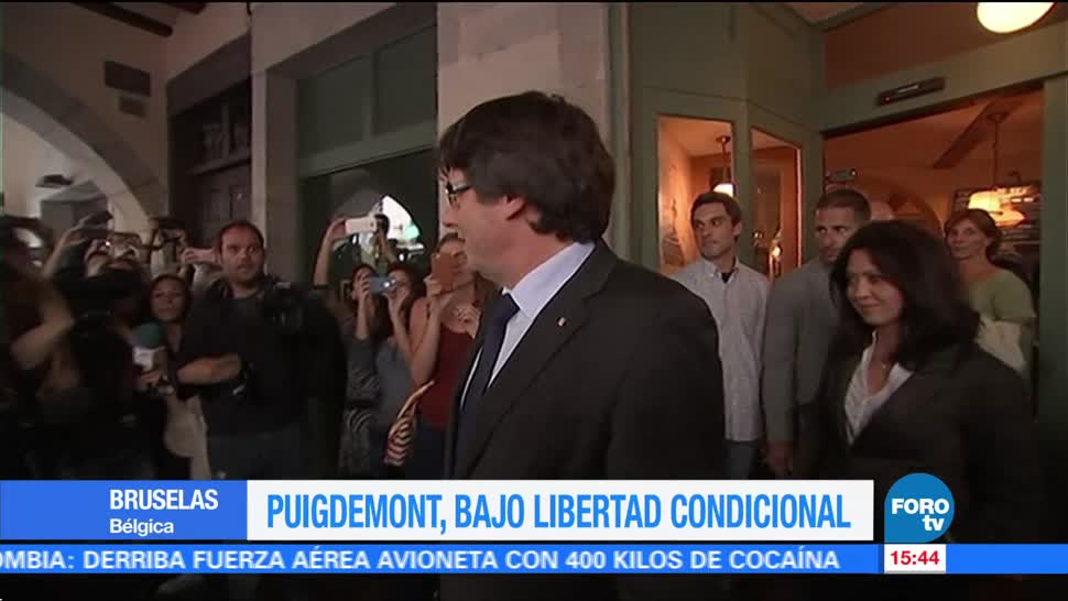 Expresidente de Cataluña Carles Puigdemont en libertad condicional