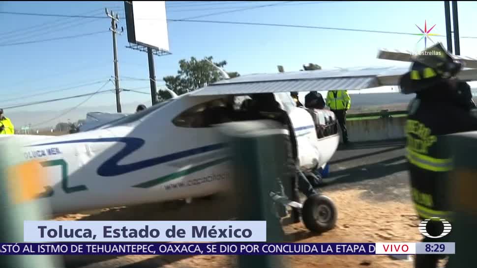 Avioneta aterriza de emergencia en Boulevard de Toluca