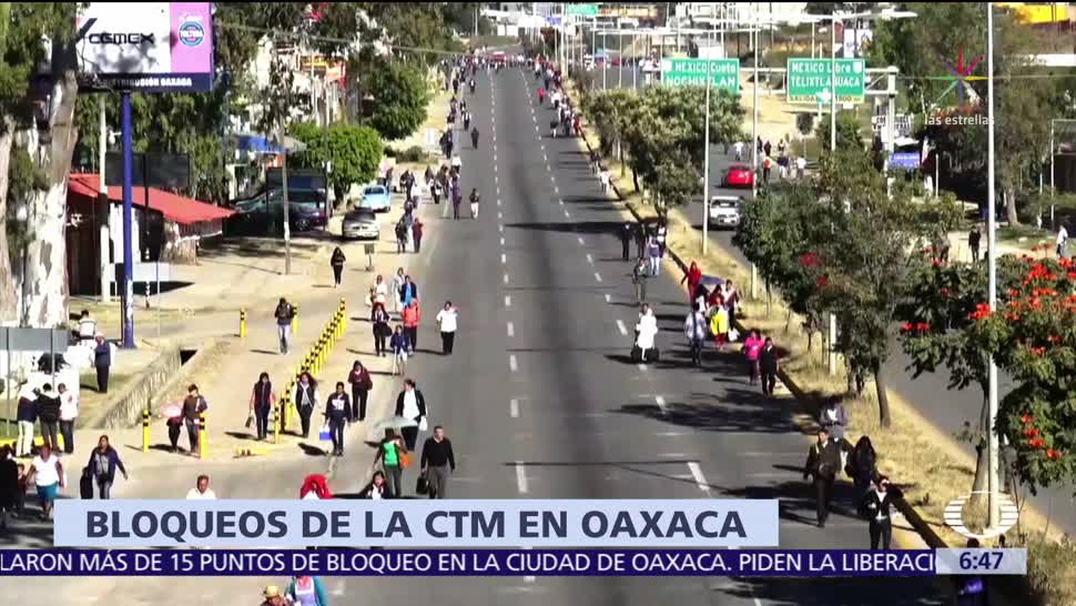Diversos bloqueos afectan carreteras de Oaxaca
