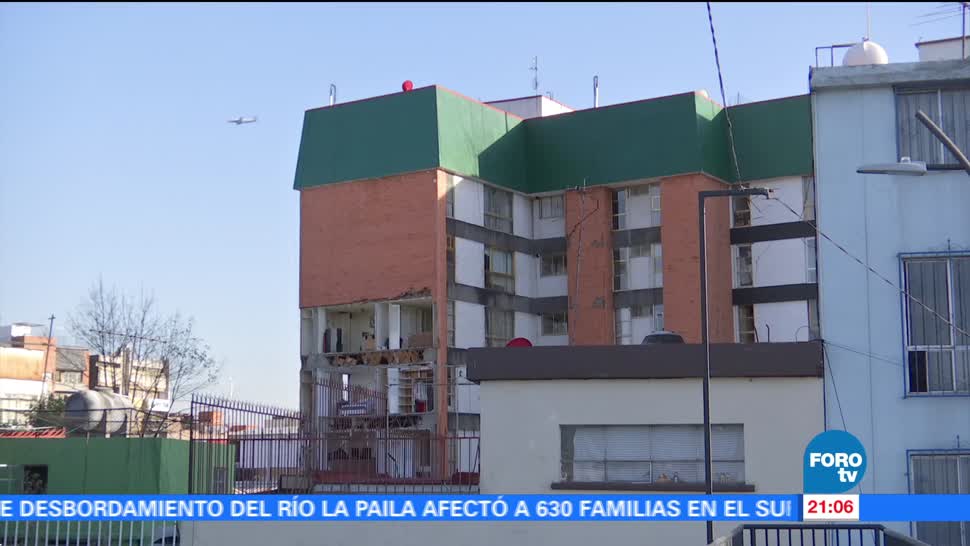 Vecinos del conjunto habitacional Plaza Narvarte viven en incertidumbre
