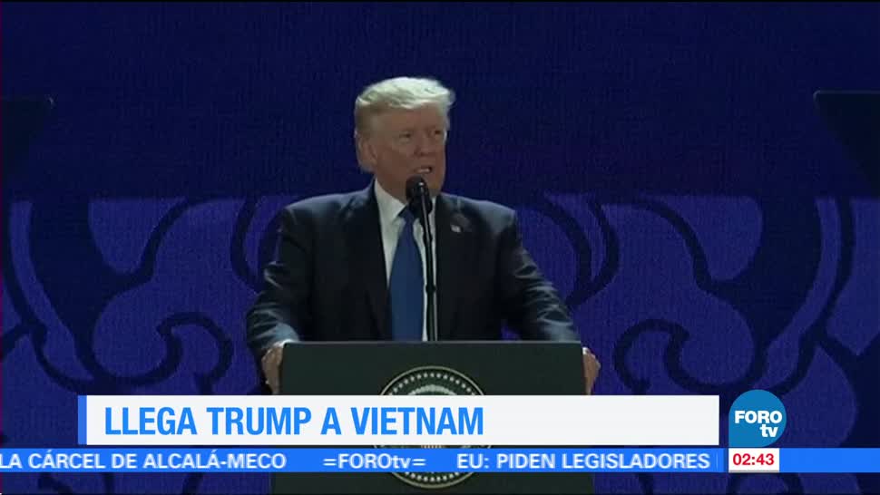 Donald Trump llega a Vietnam, para participar en Cumbre de APEC