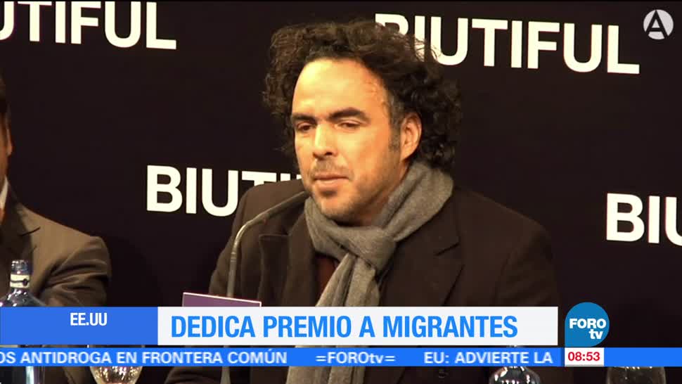 González Iñárritu dedica premio Oscar a inmigrantes