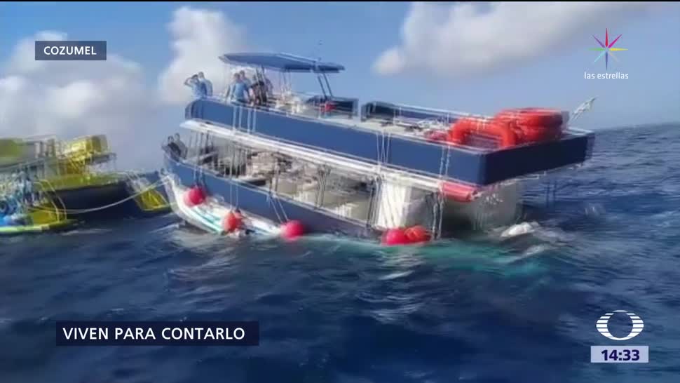 Se hunde catamarán en Cozumel, fueron movilizados embarcaciones con bomberos