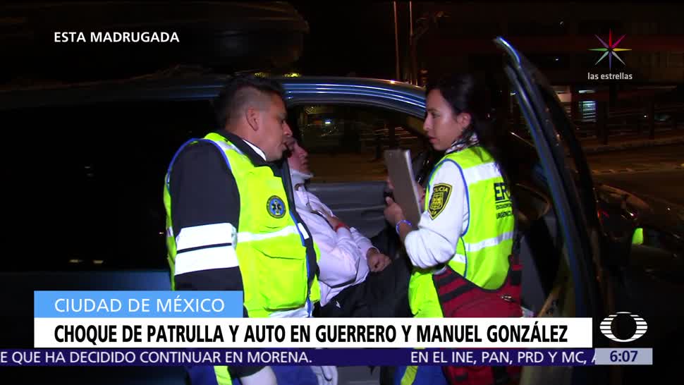 Choca patrulla contra auto en Guerrero y Manuel González, CDMX