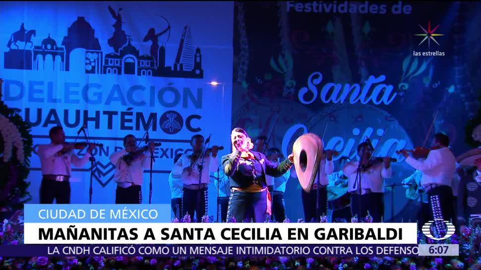 Mariachis cantan las mañanitas a Santa Cecilia en Garibaldi