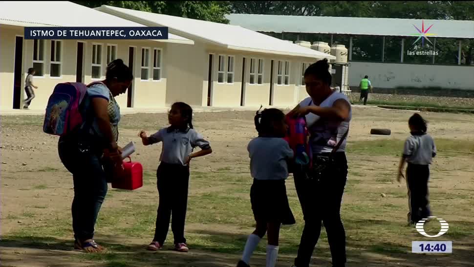 Niños en Oaxaca regresan a clases