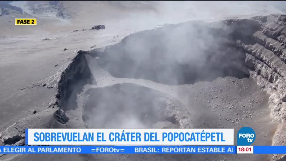 Especialistas del Cenapred realizan sobrevuelo en el Popocatépetl