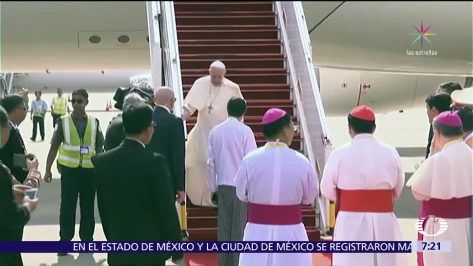 El papa Francisco llega a Rangún, antigua capital de Myanmar