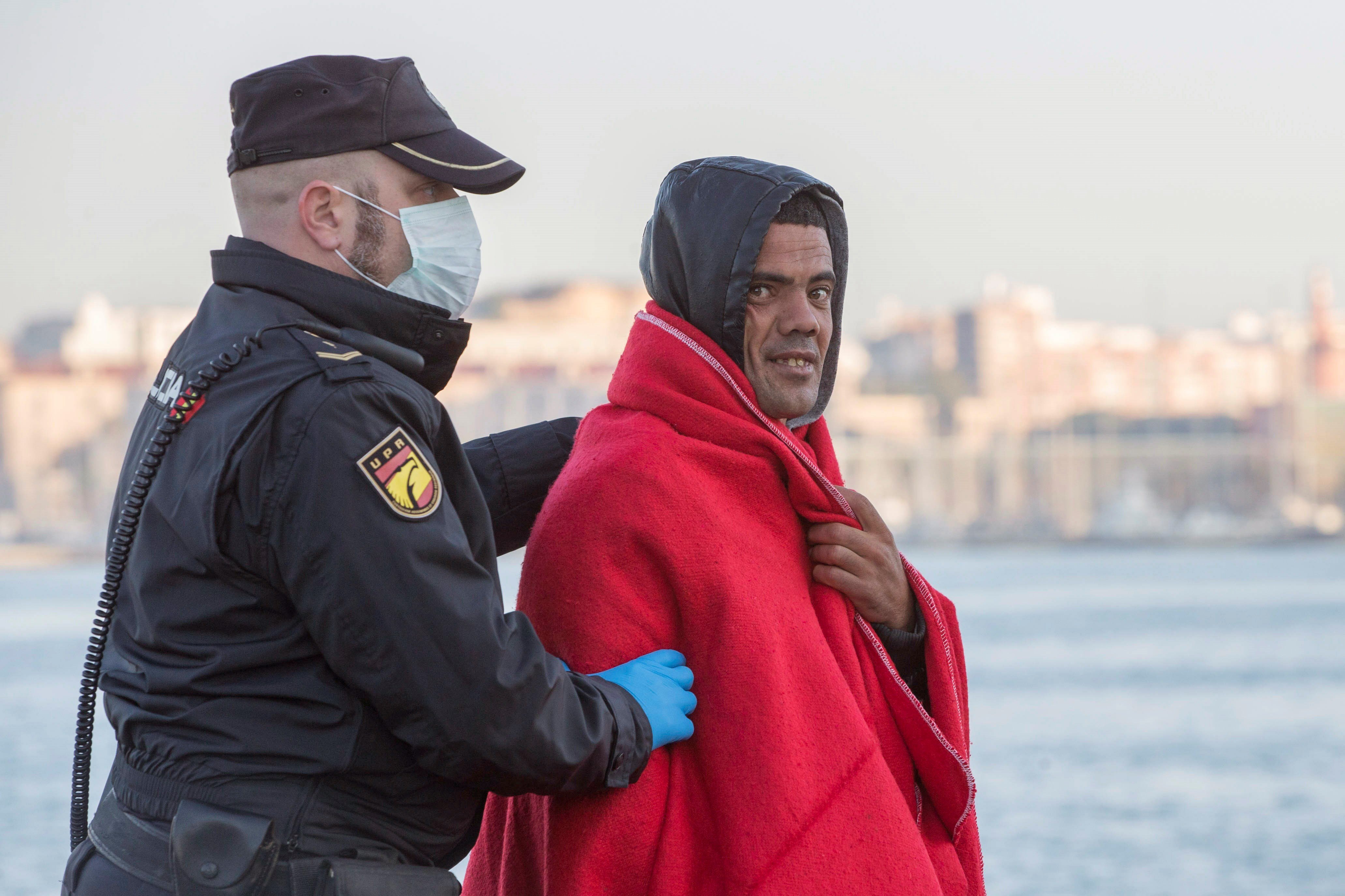 Rescatan a 548 inmigrantes en las costas españolas, la mayoría en Murcia
