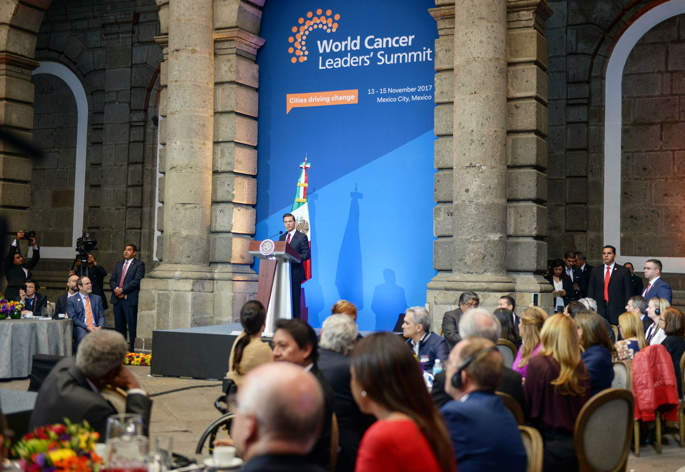 EPN inaugura la Cumbre Mundial de Líderes Contra el Cáncer