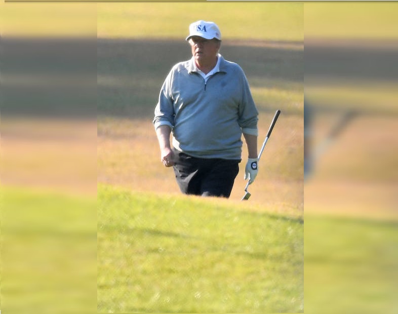 Trump juega al golf en penúltima jornada de su fin de semana en Florida