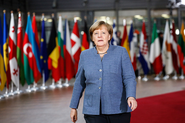 Merkel rechaza opción de celebrar nuevas elecciones en Alemania