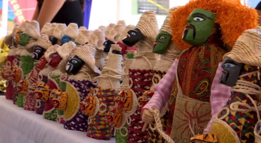 Artesanos, música y danza se reúnen en Festival de Teponaxtli, en Chilpancingo