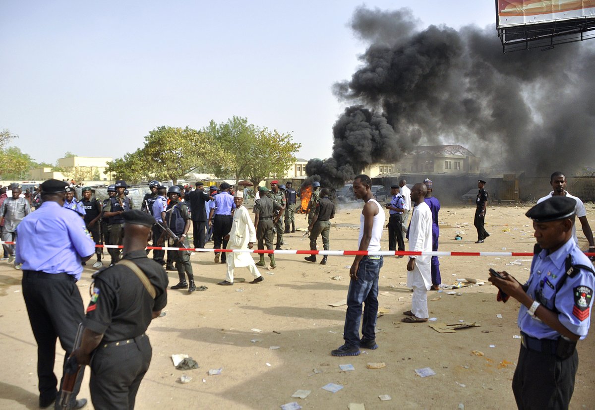 Atentado suicida en Nigeria deja al menos 50 muertos