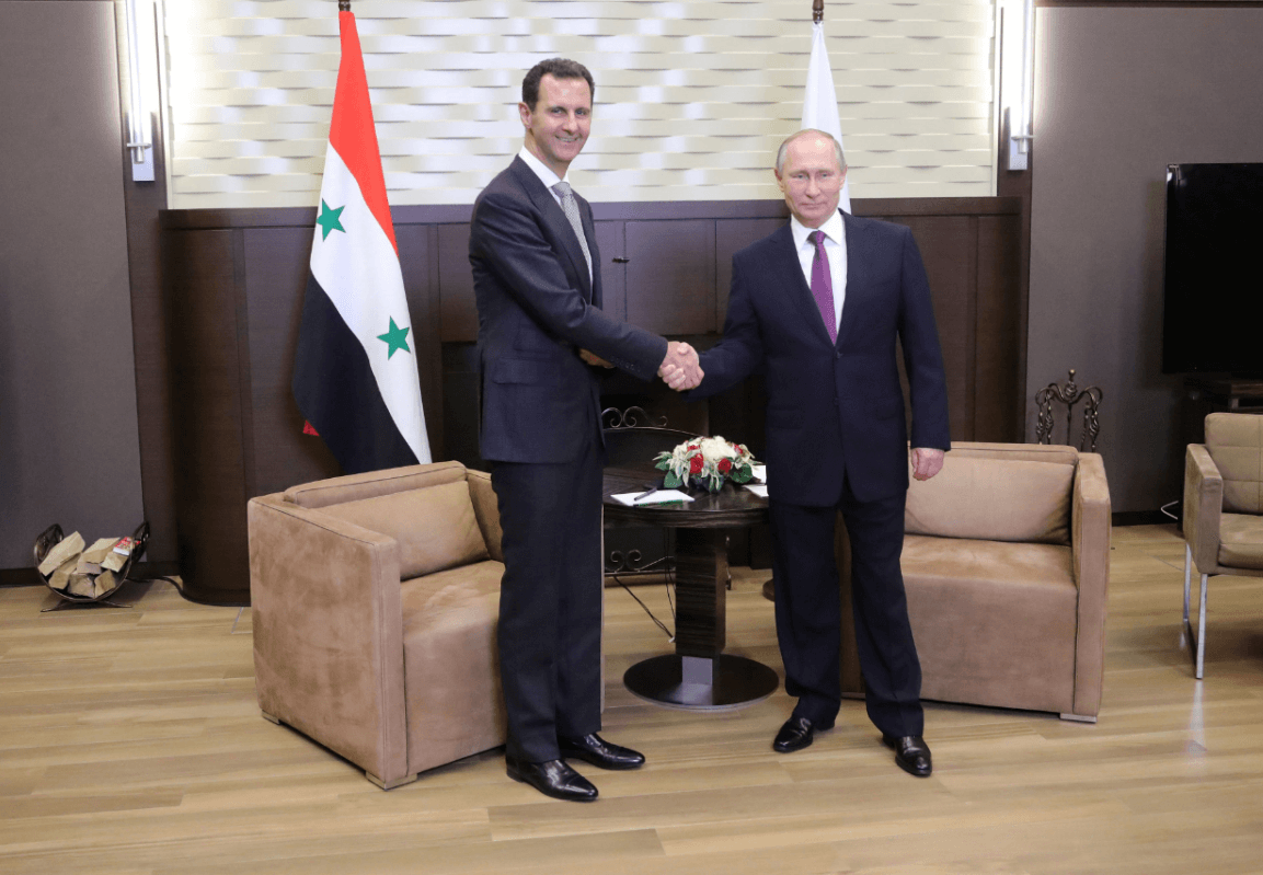 Bashar al Assad y Vladimir Putin en Sochi, Rusia