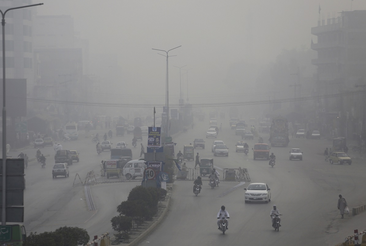 Altos niveles de smog en India impiden la visibilidad