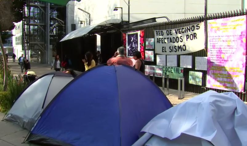 Damnificados por sismos en Oaxaca denuncian en Senado apoyo insuficiente de recursos