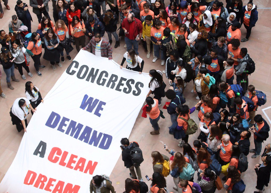 Cientos protestan Estados Unidos ley dreamers
