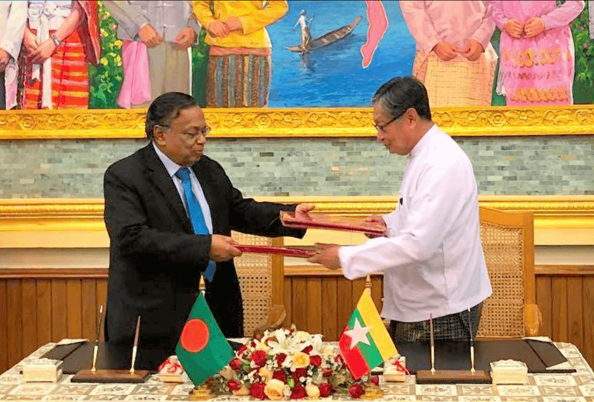 El canciller de Bangladesh y el ministro birmano