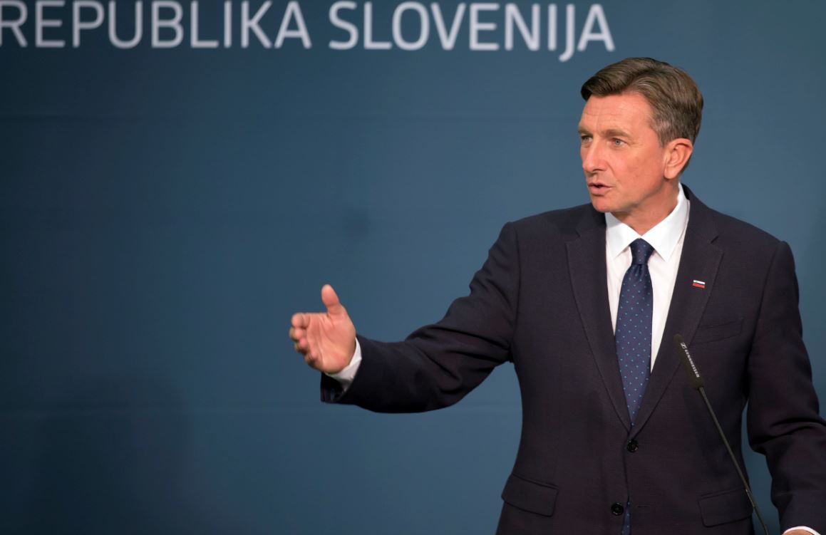 Presidente de Eslovenia gana elecciones para segundo mandato