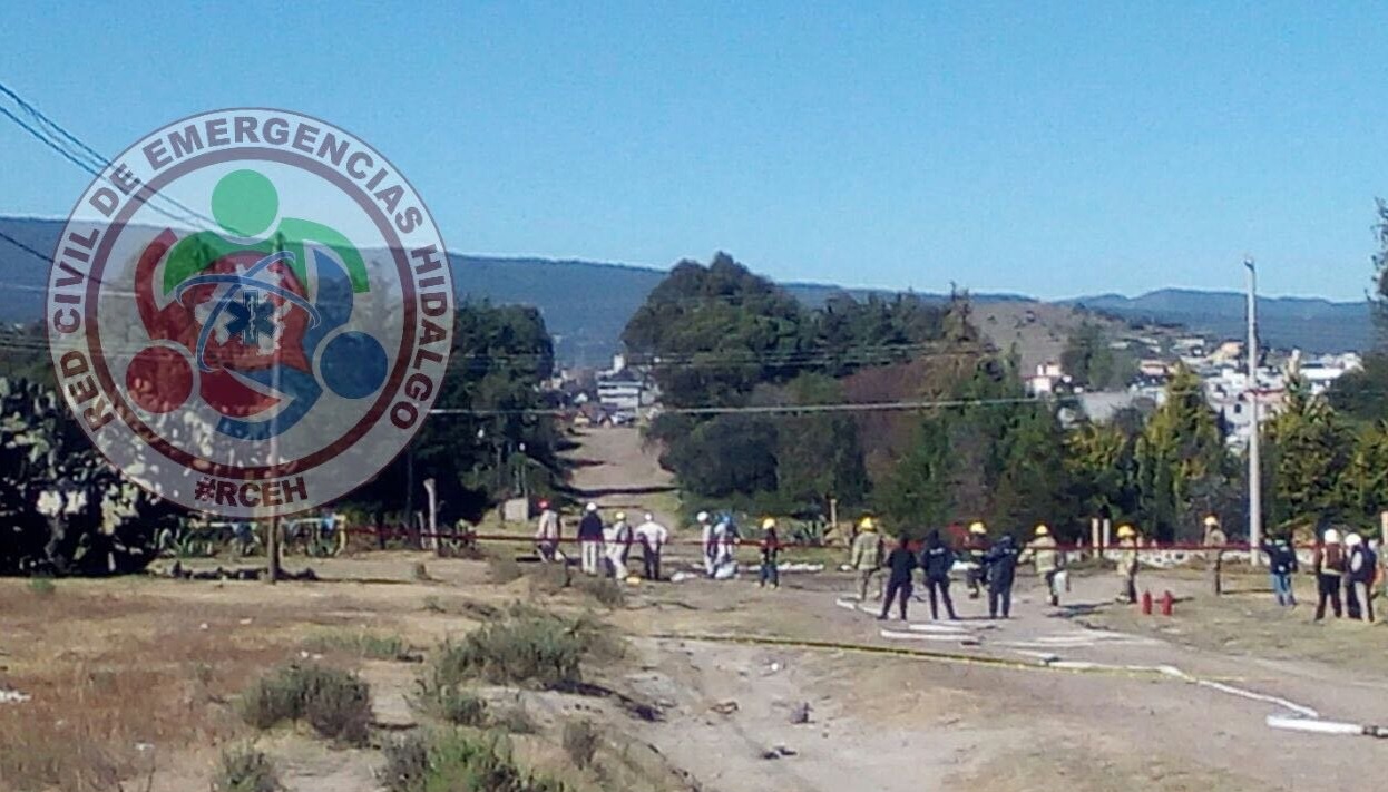 Controlan fuga de combustible por toma clandestina en Hidalgo