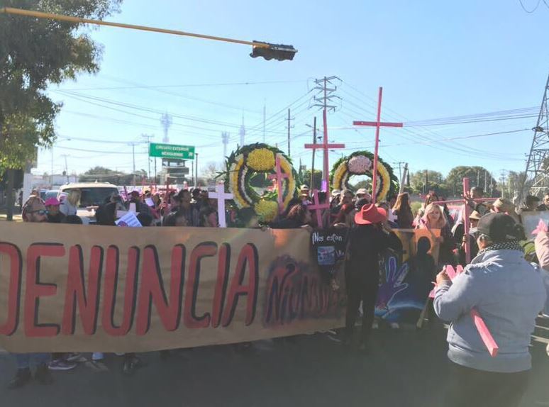Realizan marcha contra feminicidios en el Edomex