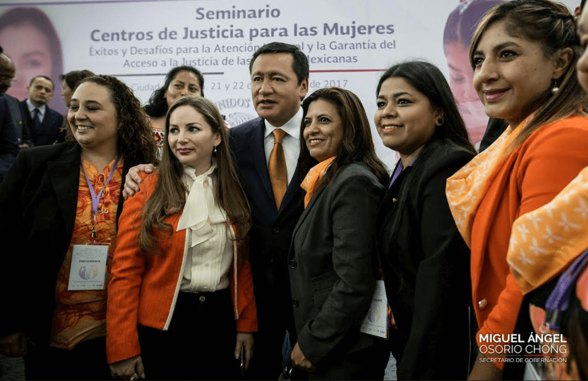 Osorio Chong ofrece ampliar Centros de Justicia Mujeres
