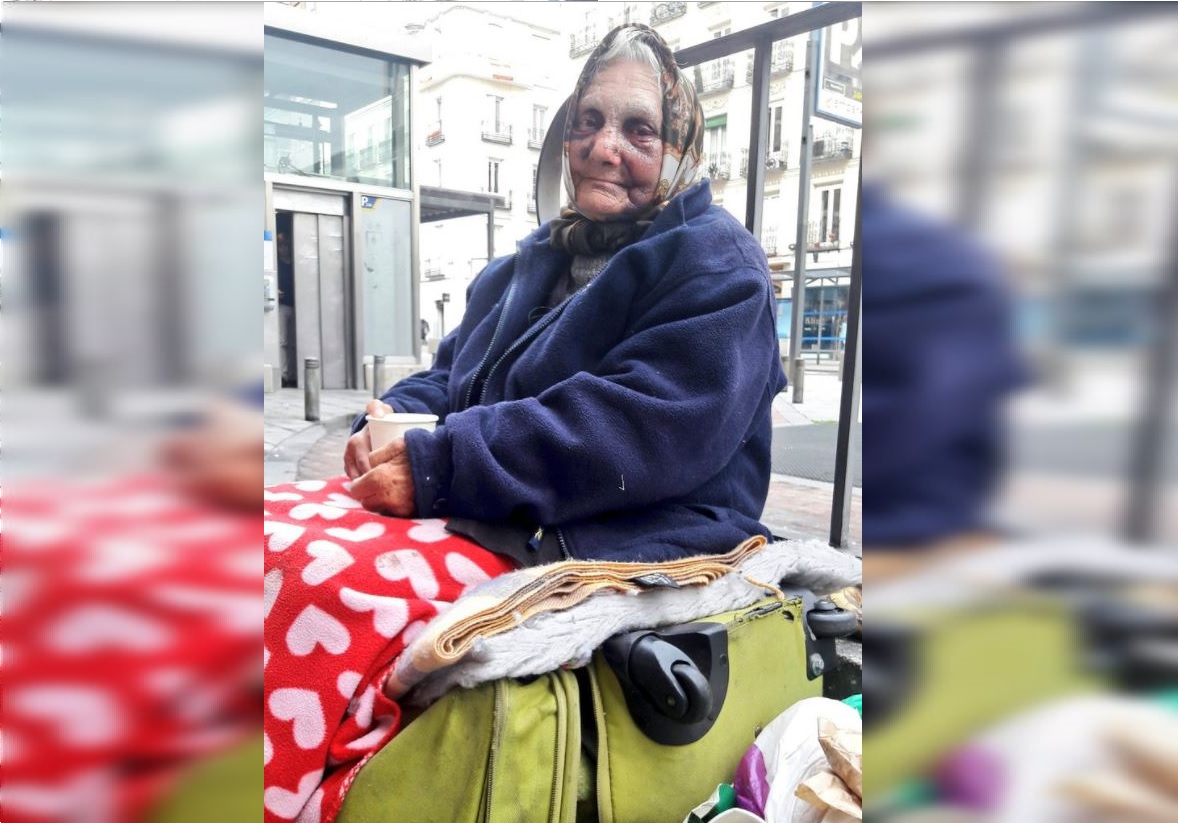 Jóvenes golpean a mujer de 84 años hasta dejarla inconsciente en Madrid