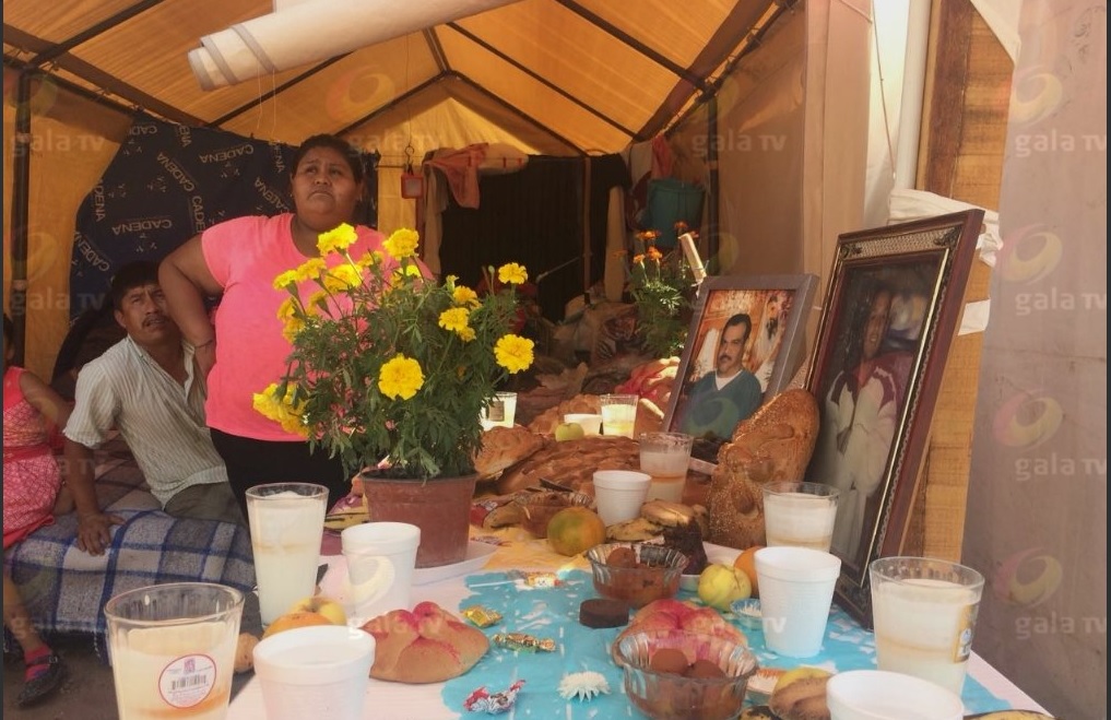 Colocan ofrenda en honor de víctimas de sismo en Jojutla