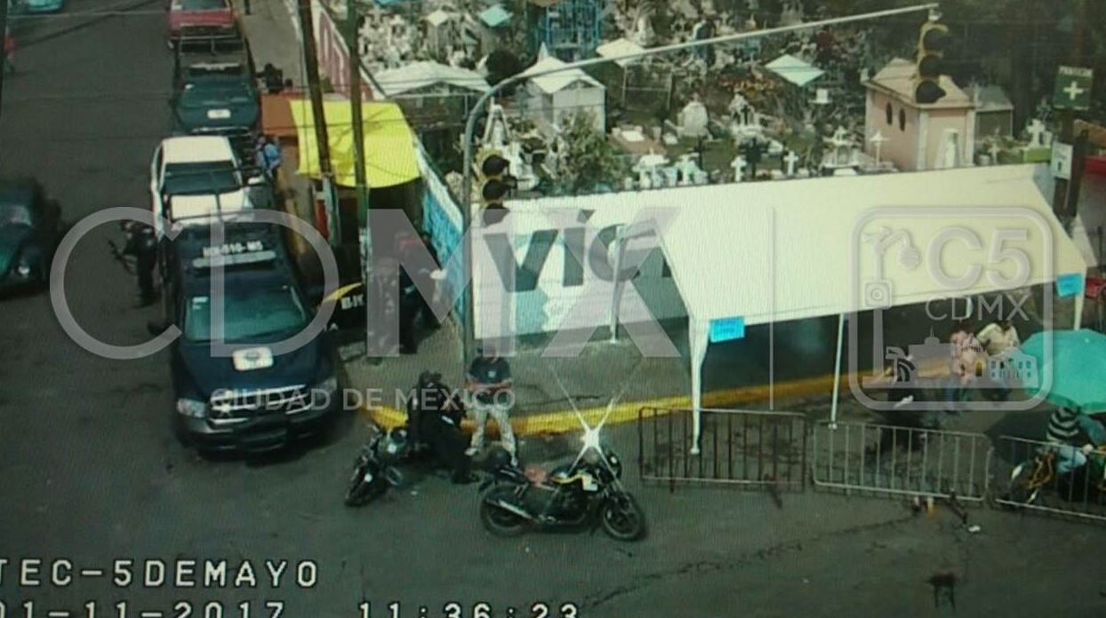 Policía capitalina refuerza video monitoreo en cementerios de la Ciudad de México