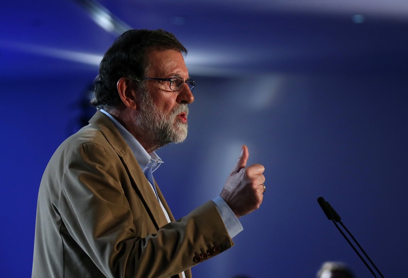 Rajoy insta a empresas a no abandonar Cataluña